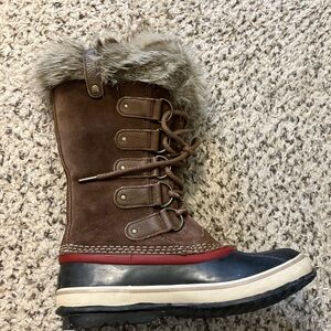 Sorel Joan of Arctic Women’s Boots. Waterproof Suede & Faux Fur.